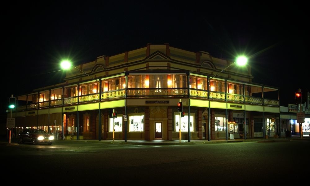Hotel The Astra Broken Hill Exterior foto